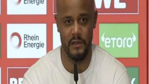 威尔逊6-3战胜马克再夺斯诺克锦标赛桂冠