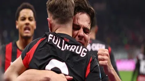 德意大战惊魂逆转3-3：90秒再现三球高潮，巨星失误成丢分转折点